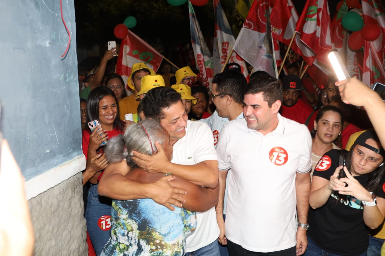 Eraldo e Poti realizam arrastão em Santo Antônio